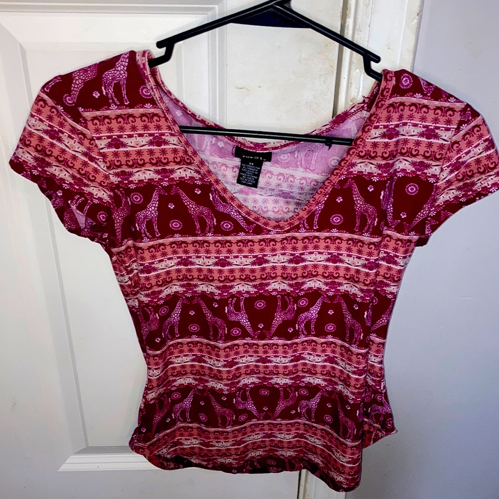 Rue 21 t-shirt